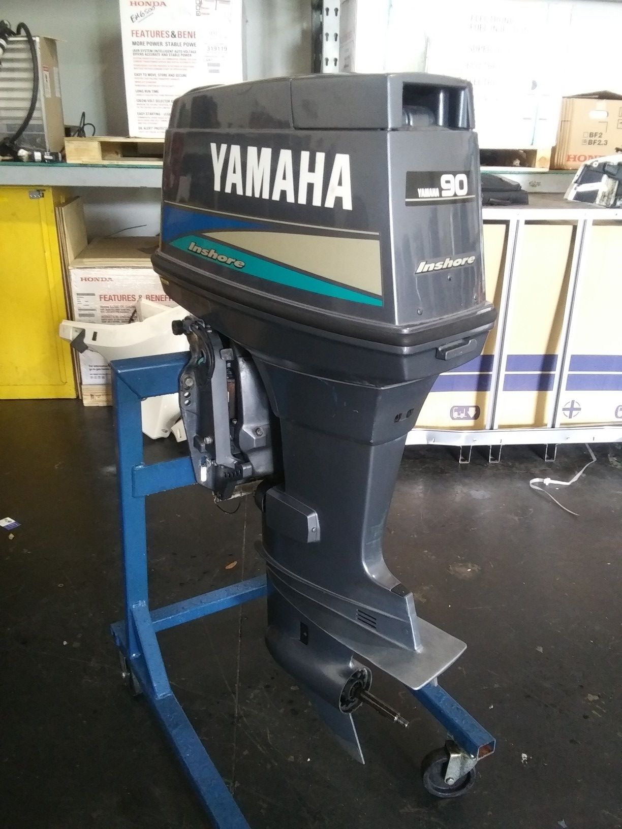2000 Yamaha. 90 HP 2 stroke outboard motor