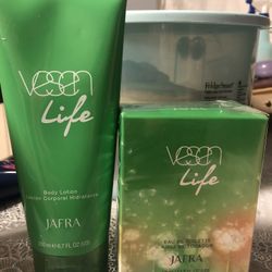 Jafra  Va perfume  Set $35