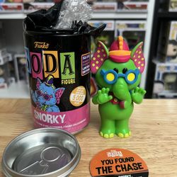 EXCLUSIVE LIMITED EDITION BLACKLIGHT CHASE Snorky Funko Soda Banana Splits Vinyl