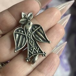 Retired James Avery Dove Pendant $200