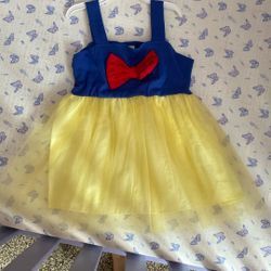 Snow White Dress As Costume Or For Dress Up 