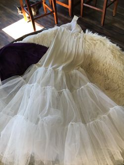 Wedding dress petticoat