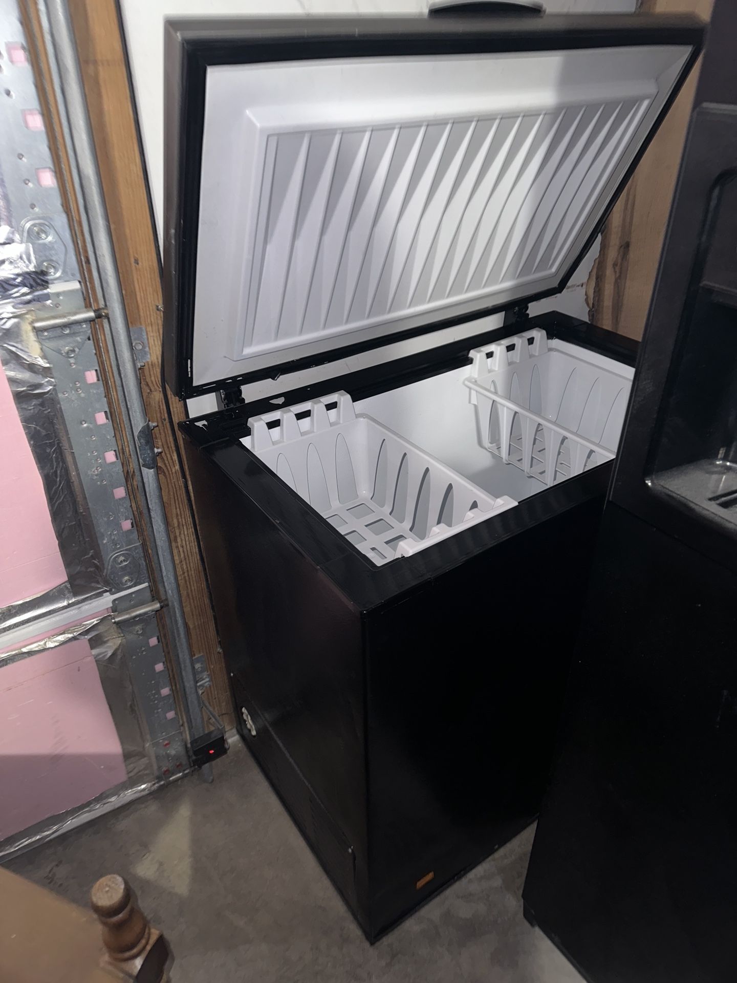 Frigidaire Chest Freezer 7.0 Cu Ft for Sale in Mount Washington, KY OfferUp
