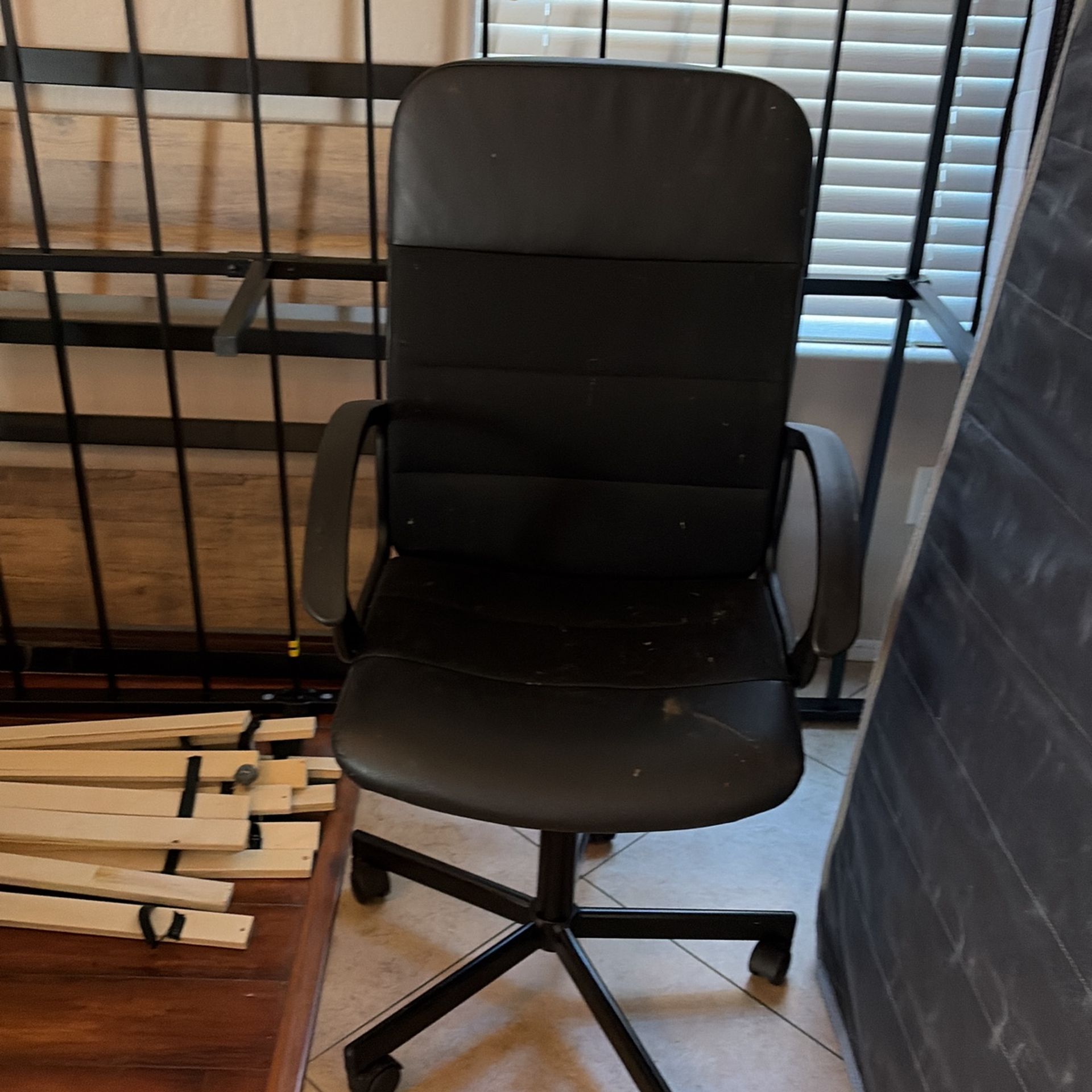 Office Chair 