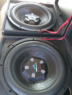 Power Acoustic 12" One Works One Blown. But Only Need One Because Using One Will Beats Extremely Hard.