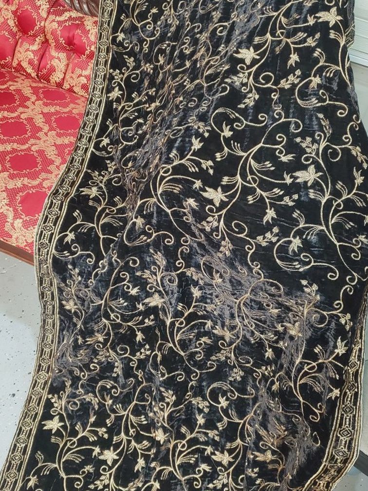 Indian Pakistani Velvet Shawls Heavy Embroided