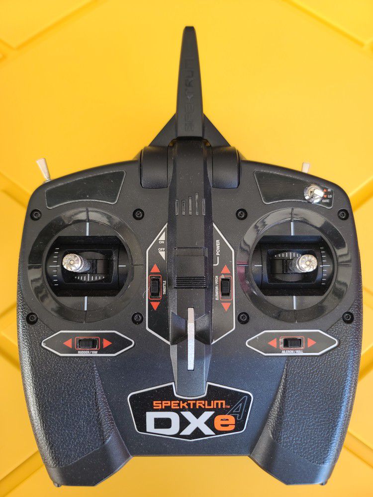 DXe DSMX Transmitter