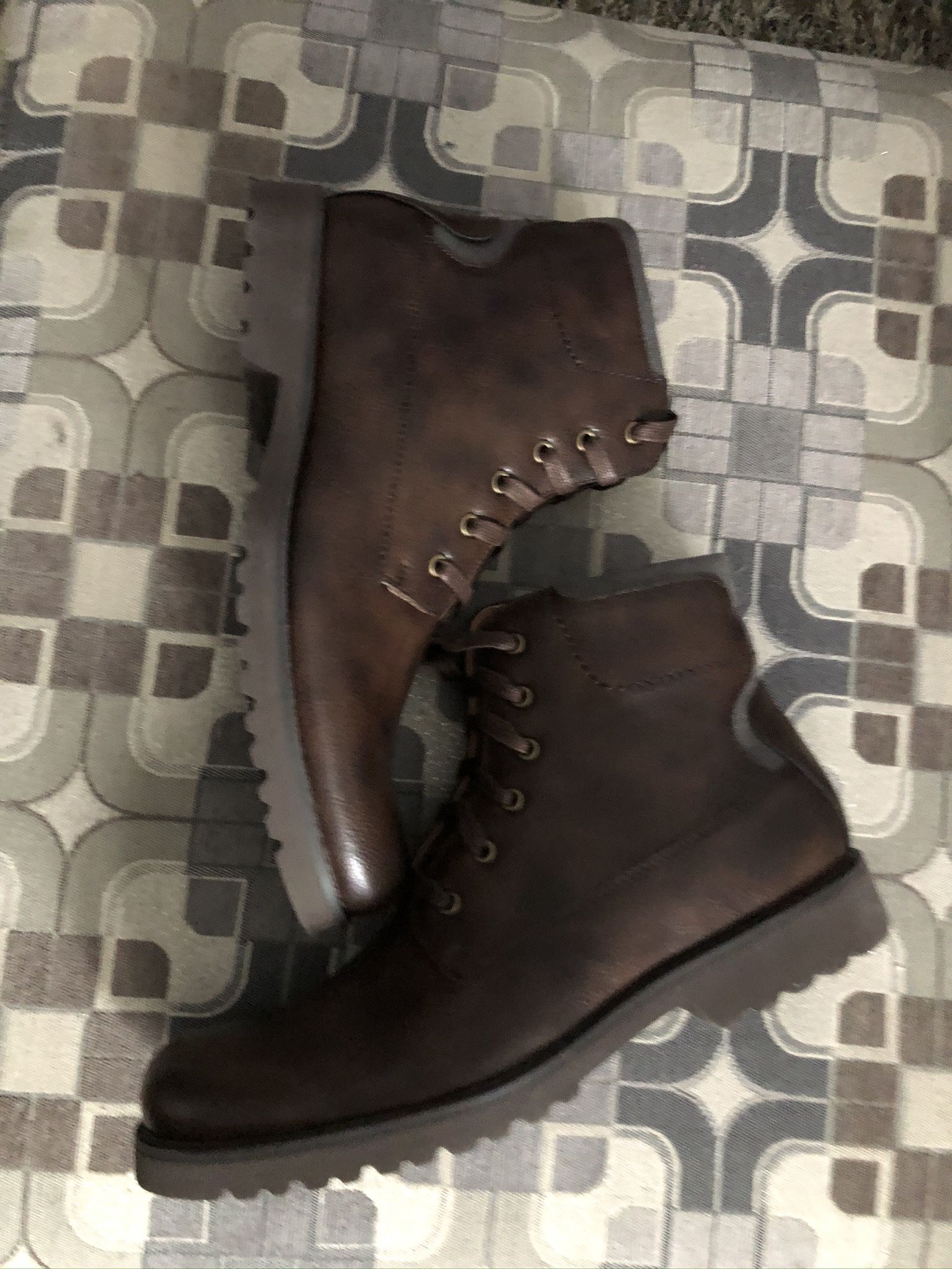 Mens Boots Size 9.5