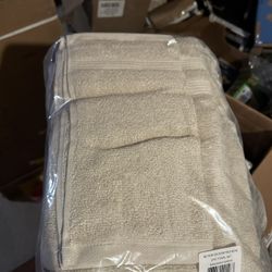 Mainstays Performance Solid Bath Towel 6-Piece Set, Beige 