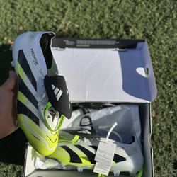 SOCCER CLEATS