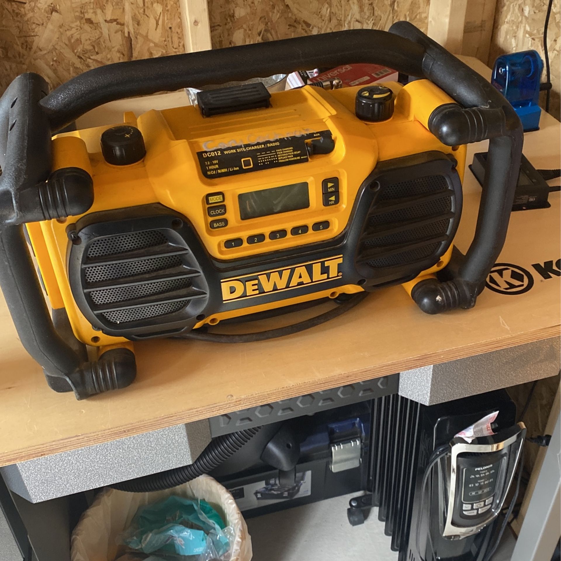 Dewalt Radio