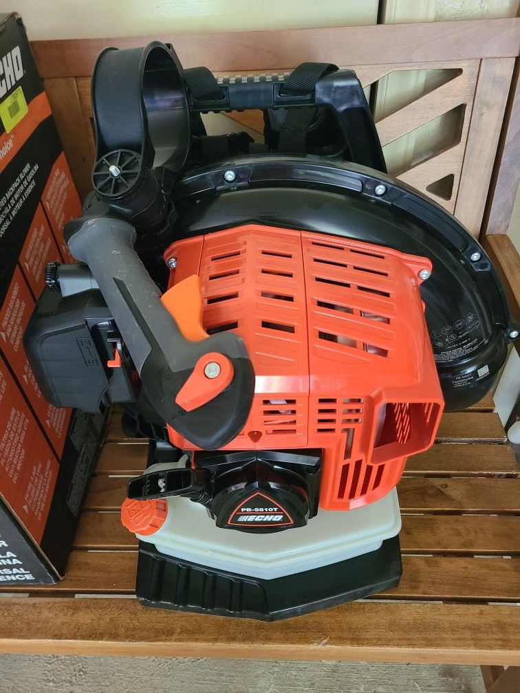 ECHO Gas Backpack Leaf Blower