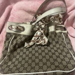 Vintage Gucci Purse $970