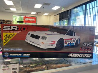 Team Associated SR10 1/10 2WD Dirt Oval RC Car.