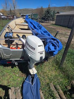14 1/2 foot Gregor fishing boat