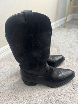 Black Leather Cowboy Boots