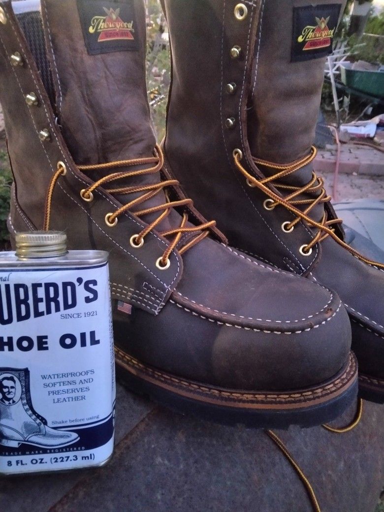 NEW brown Thorogood work boots