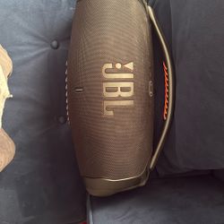 JBL Boombox 3
