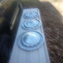 57 Chevy Hub Caps 