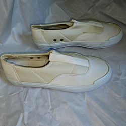 Woman's NEW TrueSpirit Sneakers