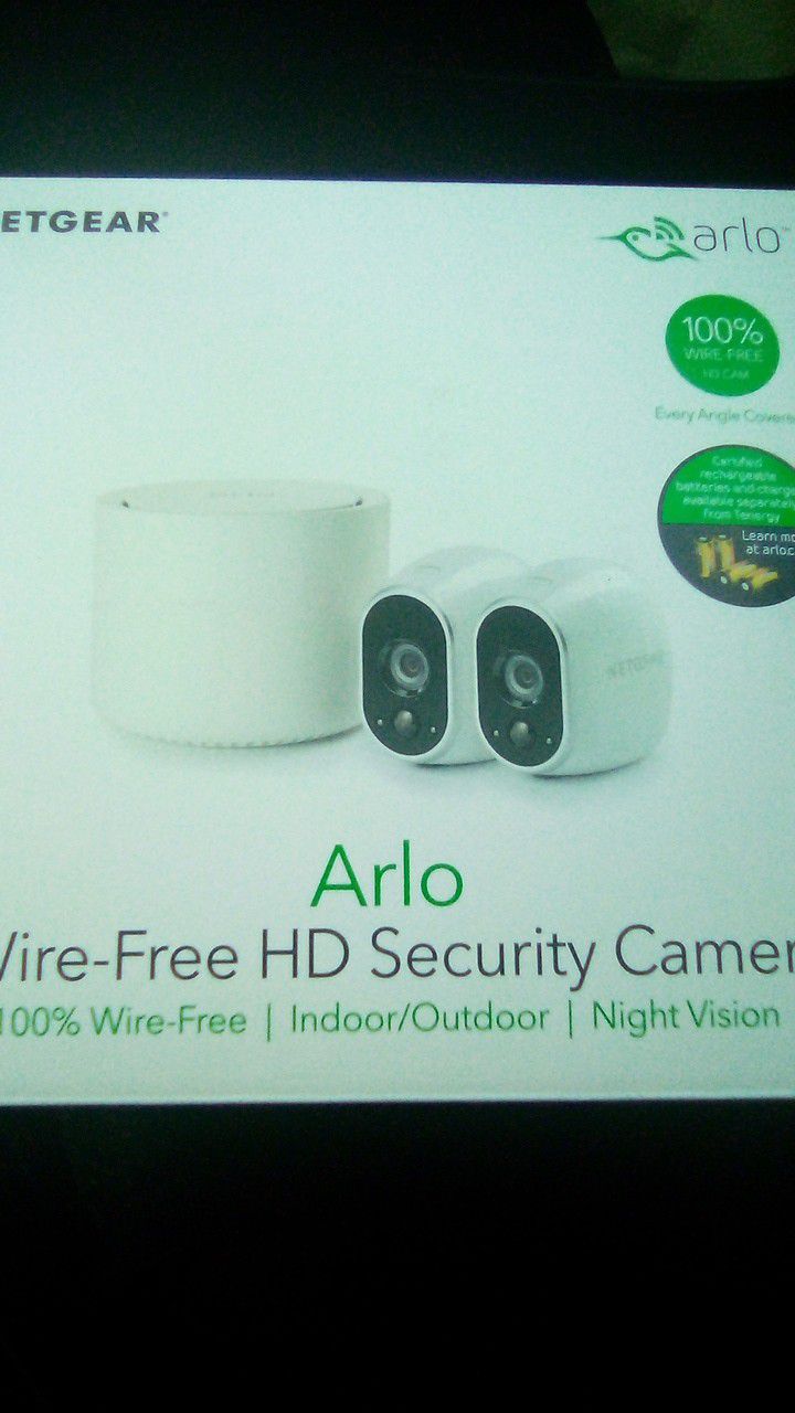 Arlo 2 camera system