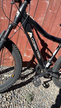 Mountain bike used but very good condition