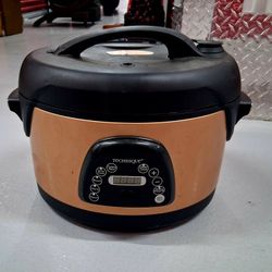 Technique 6.5-qt Oval Voice-Guided Pressure Cooker