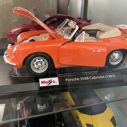 Porsche Classic Toy Car New 1/18