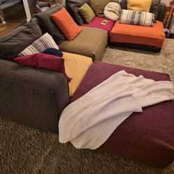 Bassett Grey Modular Sectional Sofa Couch