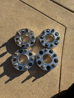 20mm Hubcentric Wheel Spacers for Infiniti Q50 / Nissan (5x114.3 / 66.1mm)