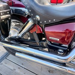 Honda Shadow 750cc.