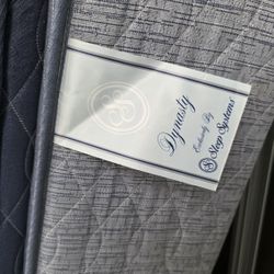 Sleep System Memory Foam Mattress - Queen $50