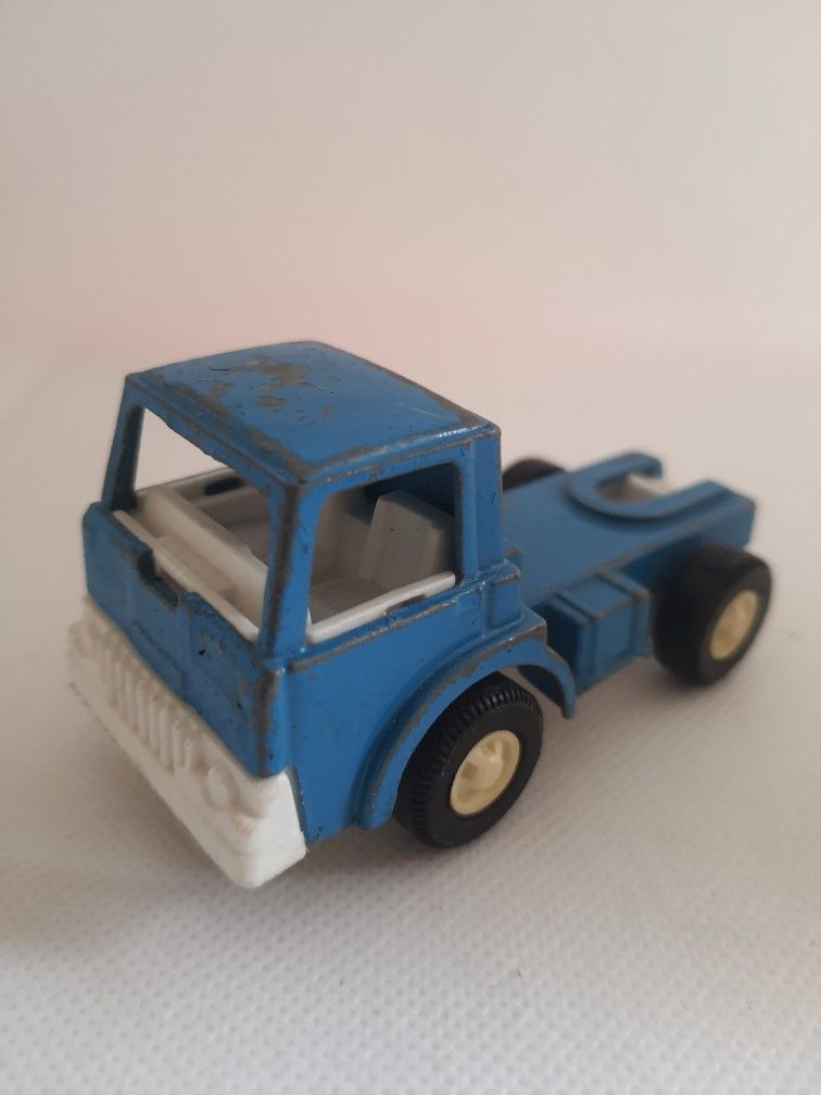 1970 Metal Tootsie Truck Toy