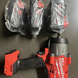 Milwaukee M18 FUEL New 1/2” Impact Wrench w/ 2-2.0AH & 4.0AH Batteries. 