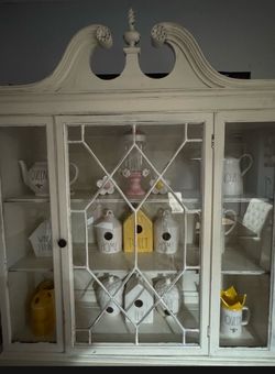 Shabby Distressed China hutch