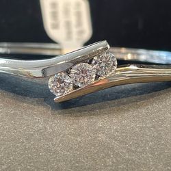 14k Gold and Diamond Bangle