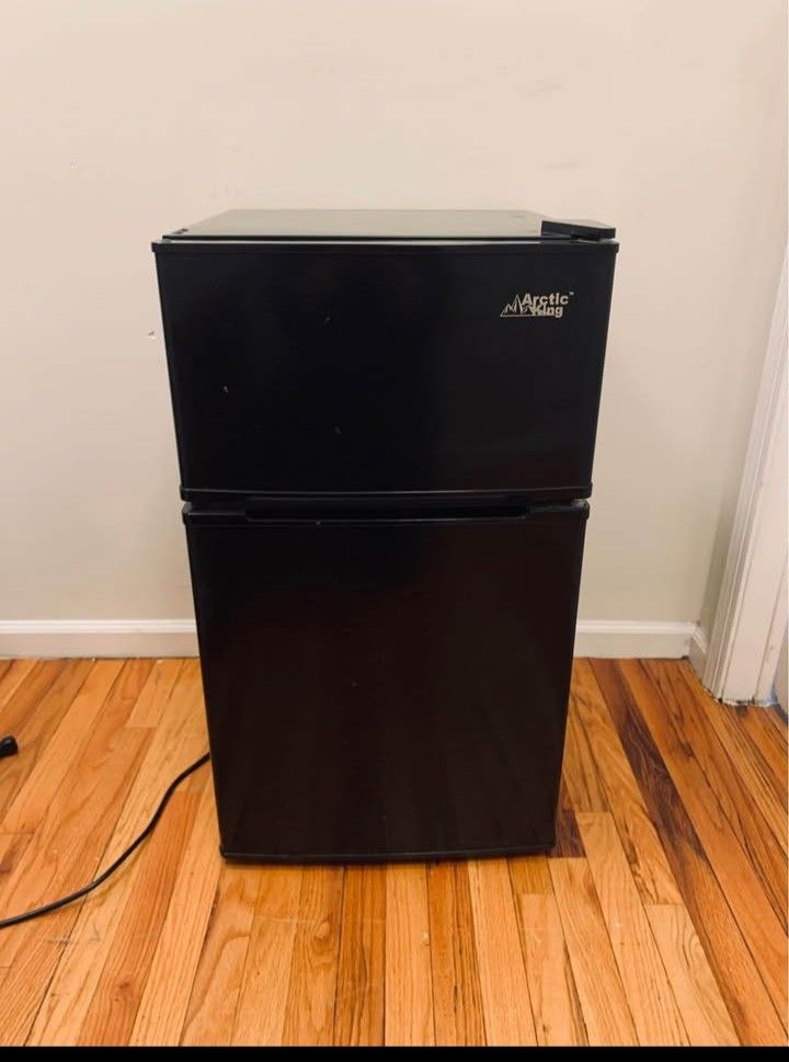 Mini Fridge And Freezer