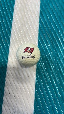 Buccaneers golf ball