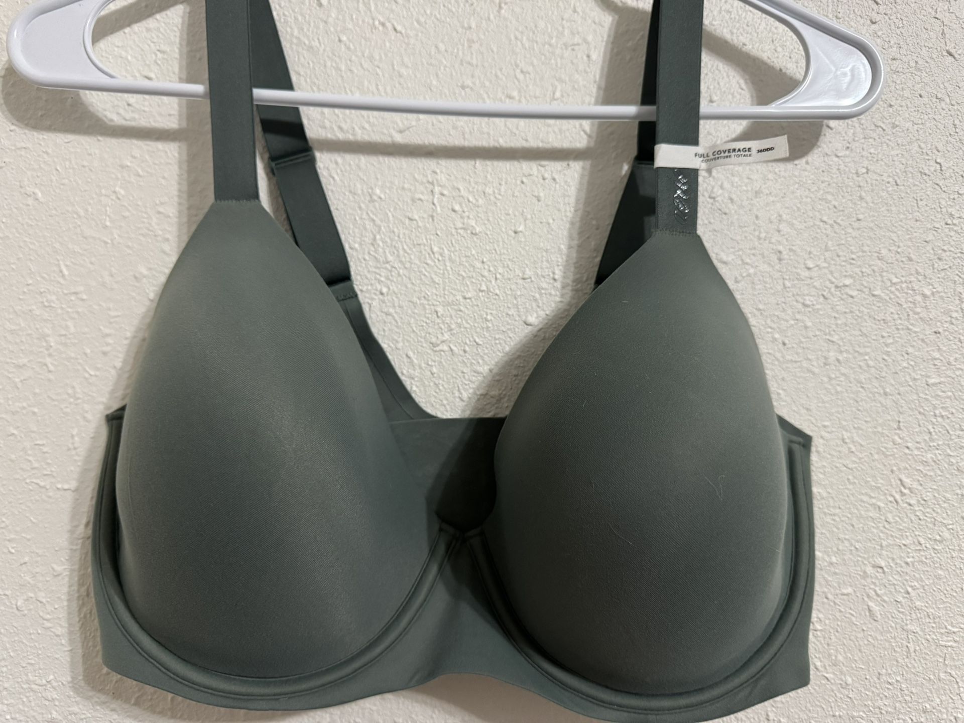 NWT Arie Smoothez Super Soft Full Coverage Wide Strap 36DDD