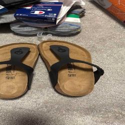 pull account Embrace Cozy Fashion with New Birkenstock Sandals!