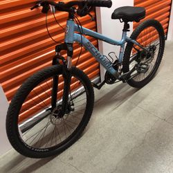 Schwinn Mountain Bike 