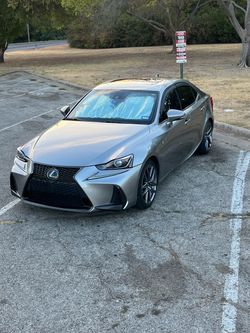 2017 Lexus IS