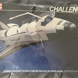 Vintage 1982 Revell Space Shuttle Challenger – Factory Sealed