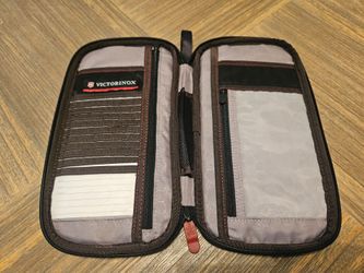 Victorinox Travel Organizer Passport and Card Holder