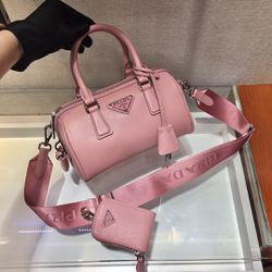 Prada Bag Pink Color for Sale in Los Angeles, CA - OfferUp