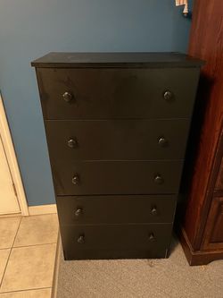 Black 5-Drawer Dresser – Tall Bedroom Storage Chest