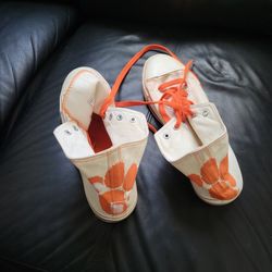 CLEMSON SHOES SIZE 13... 35.00