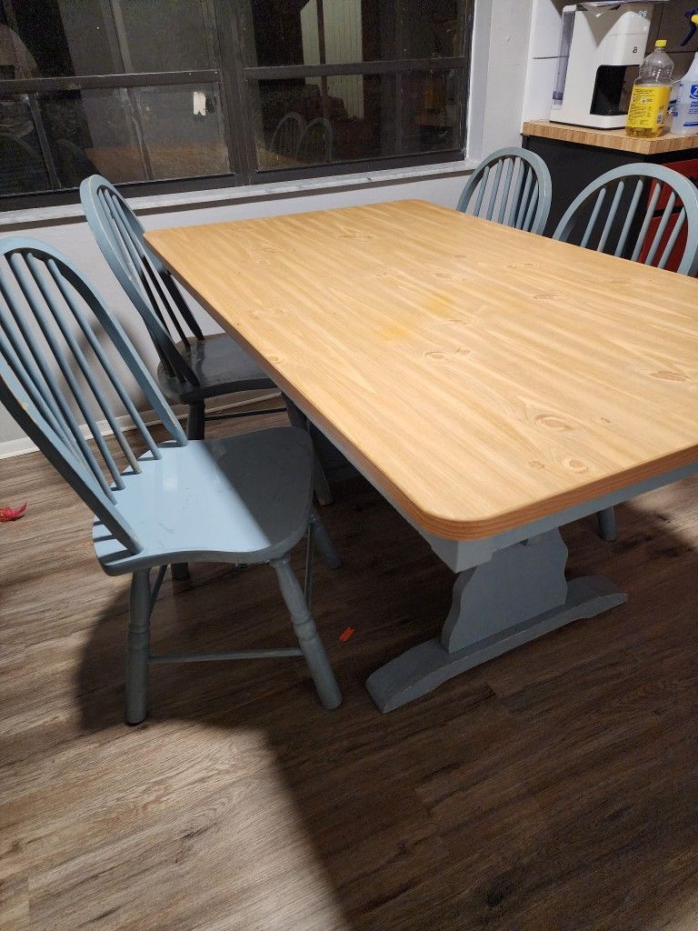 Farmhouse Table And Hutch Combo