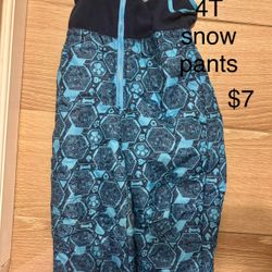 Kids Snow Clothes/shoes 