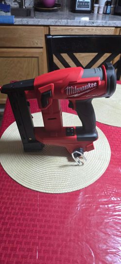 MILWAUKEE M18V FUEL BRUSHLESS GAUGE 18GA NARROW CROWN STAPLER BRAND NEW TOOL ONLY